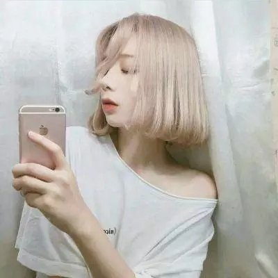 男校女生